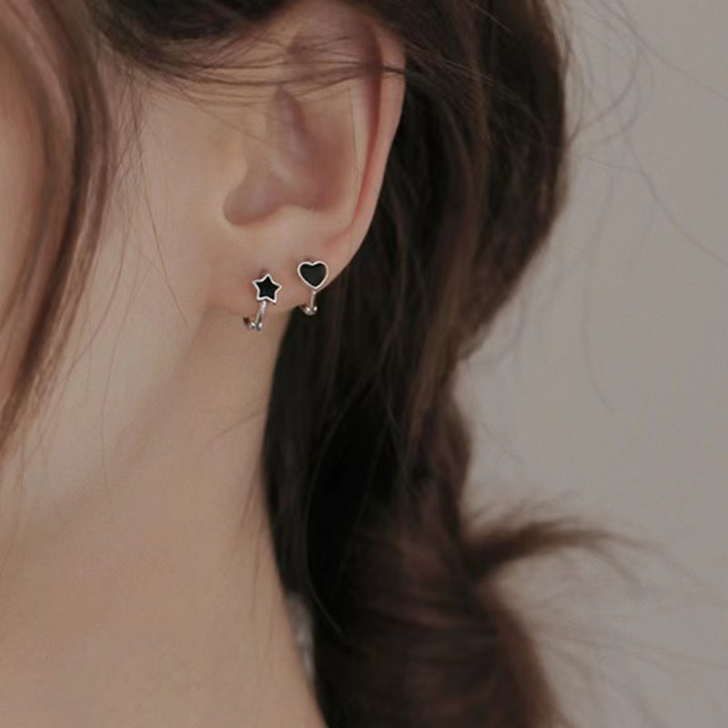 Women's Sier Retro Style Simple Love Clip Temperament Ear Buckle