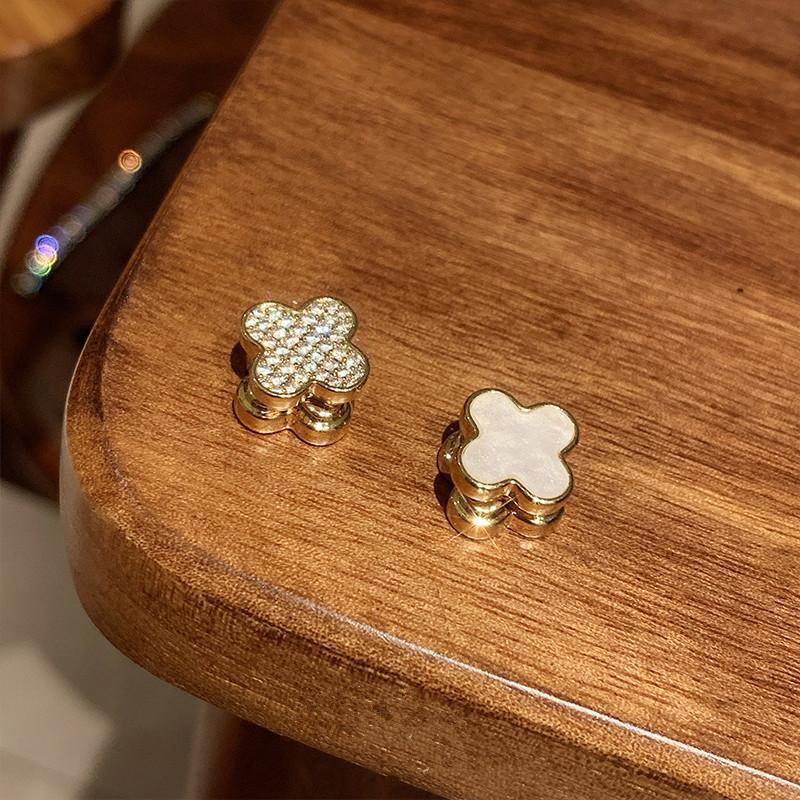 Women's Clover Magnetic Ear Clip High-grade Exquisite Earrings