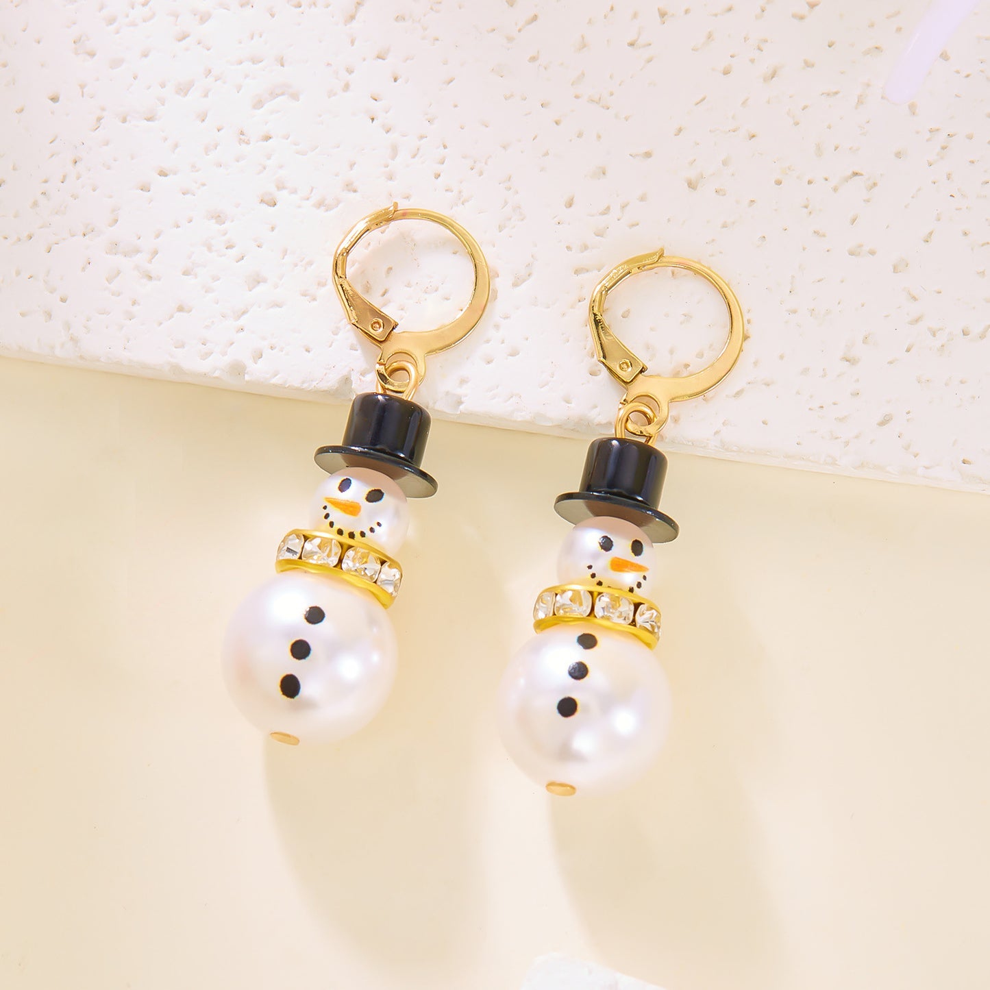Women's Fashion Diamond Snowflake Pearl Hat Snowman Earrings