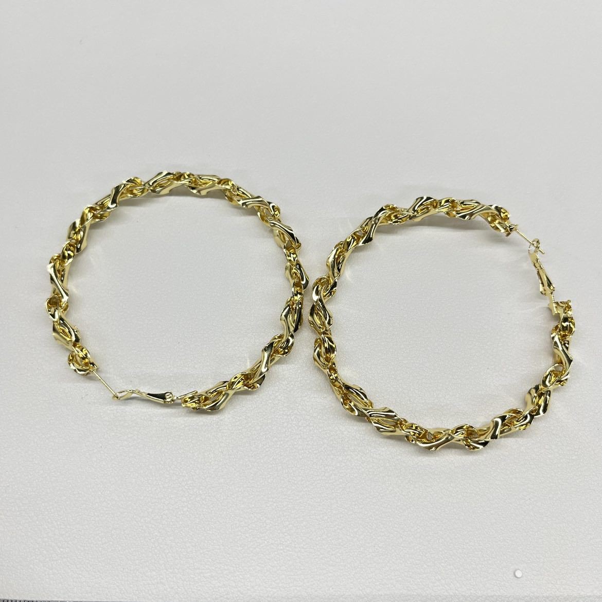 Women's Wind Irregular Twisted Ear Unique High Sense Earrings