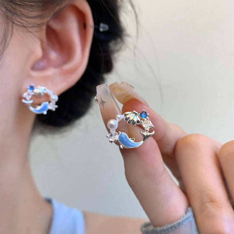 Women's Unique Design High-grade Pearl Dolphin Ear Fashion Sweet Earrings