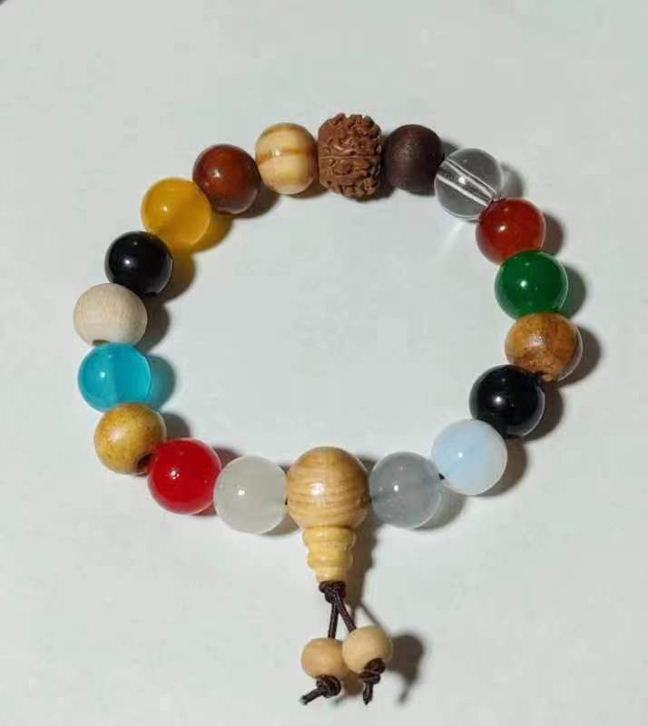 Boutique Walnut Green Sandalwood Fu Lu Bracelet