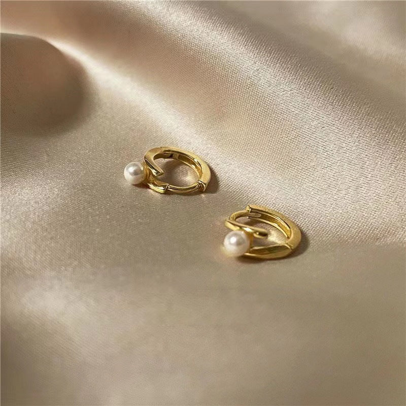 Women's Daily Simple Knock Wearable While Sleeping Personality Earrings