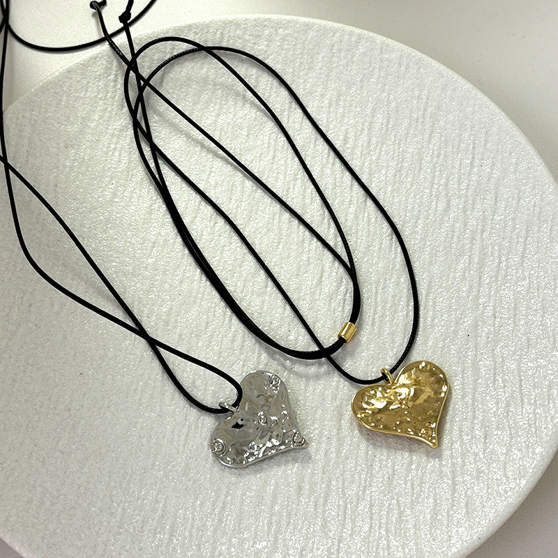 Women's For Minority High-grade Wrinkled Skin Peach Heart Gold Necklaces