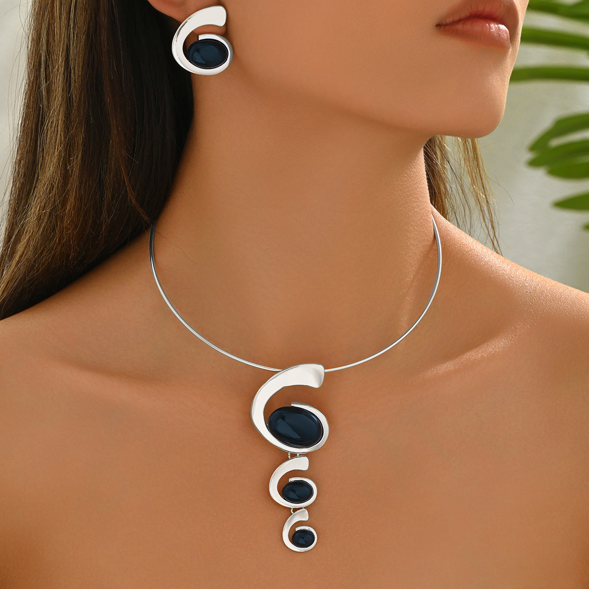 Durable Women's Suite Inlaid Jewel Long Earrings