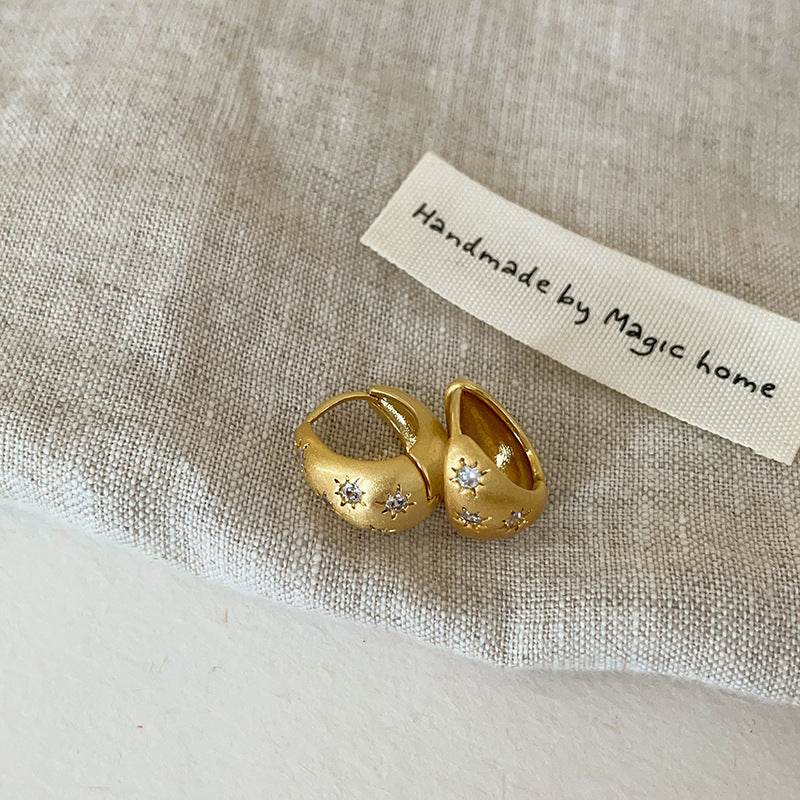 Women's High-grade Zircon Asterism Frosted Metal Ear Rings