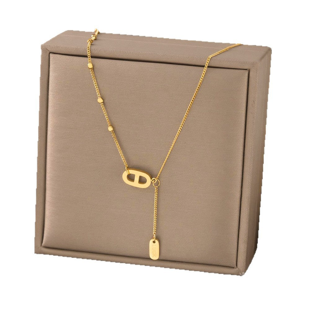 Steel Clavicle Personality Wild Pig Nose Necklace
