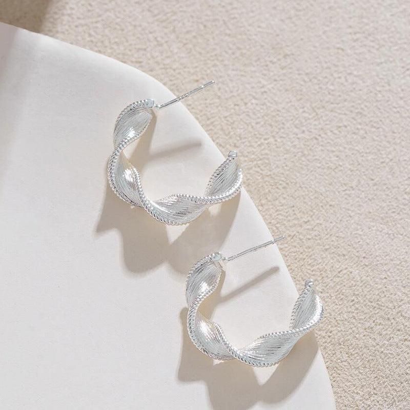 Women's Light Luxury Twist For Niche Design High-grade Rings