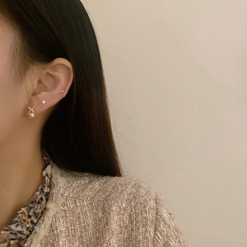 Women's Gentle Elegant Pearl Earings Set Design Earrings