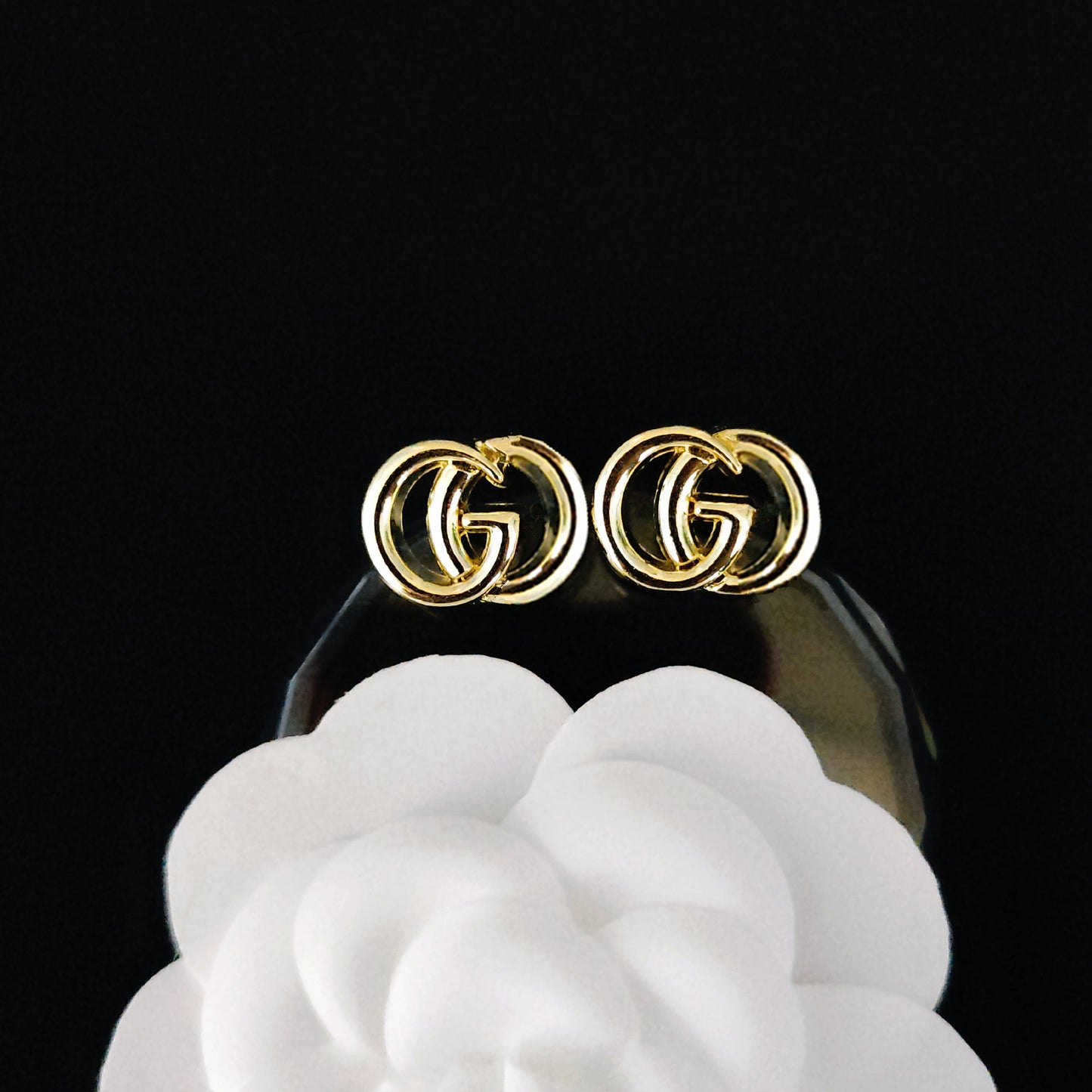 Glazed Surface Ear Letters Retro Simple Style Elegant Female Earrings