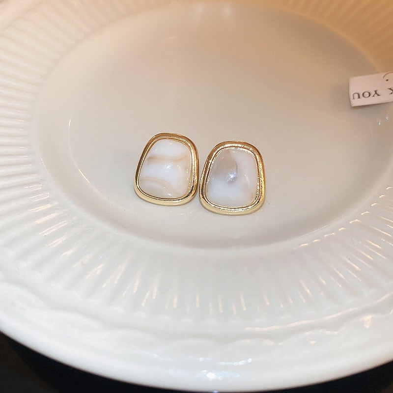 Women's Sier Needle Pearl Round Niche Elegant Earrings