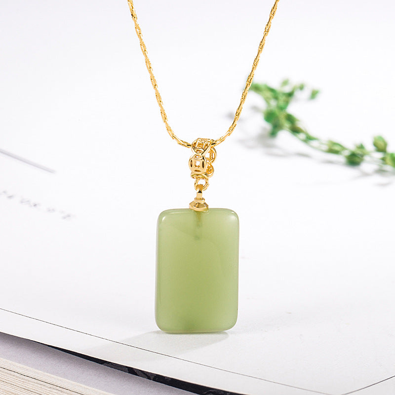 Lucky Female Clavicle Chain Mild Luxury Pendants