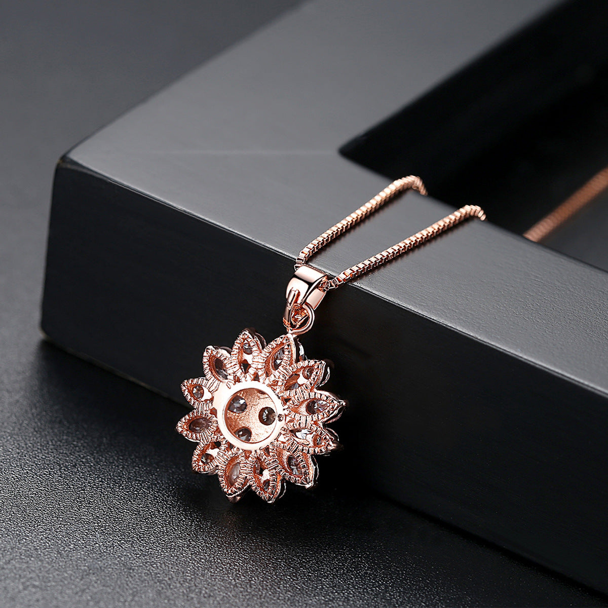 Women's Flower Waltz Zircon Decorative Flowers Korean Necklaces