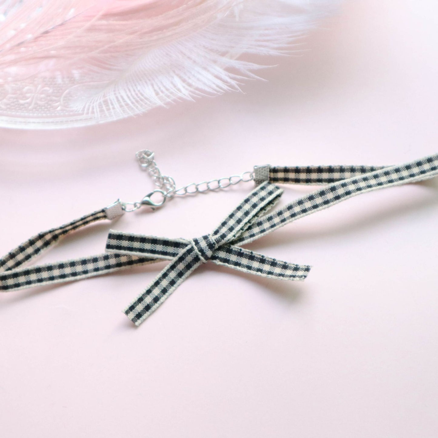 Sexy Collar Color Lace Ribbon Short Necklaces