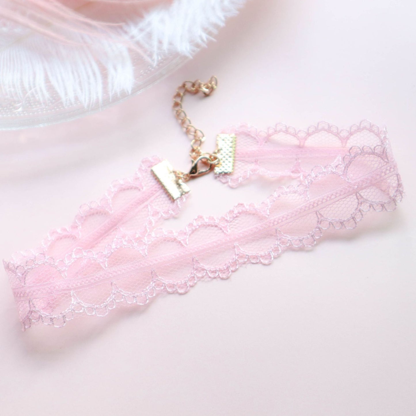 Sexy Collar Color Lace Ribbon Short Necklaces