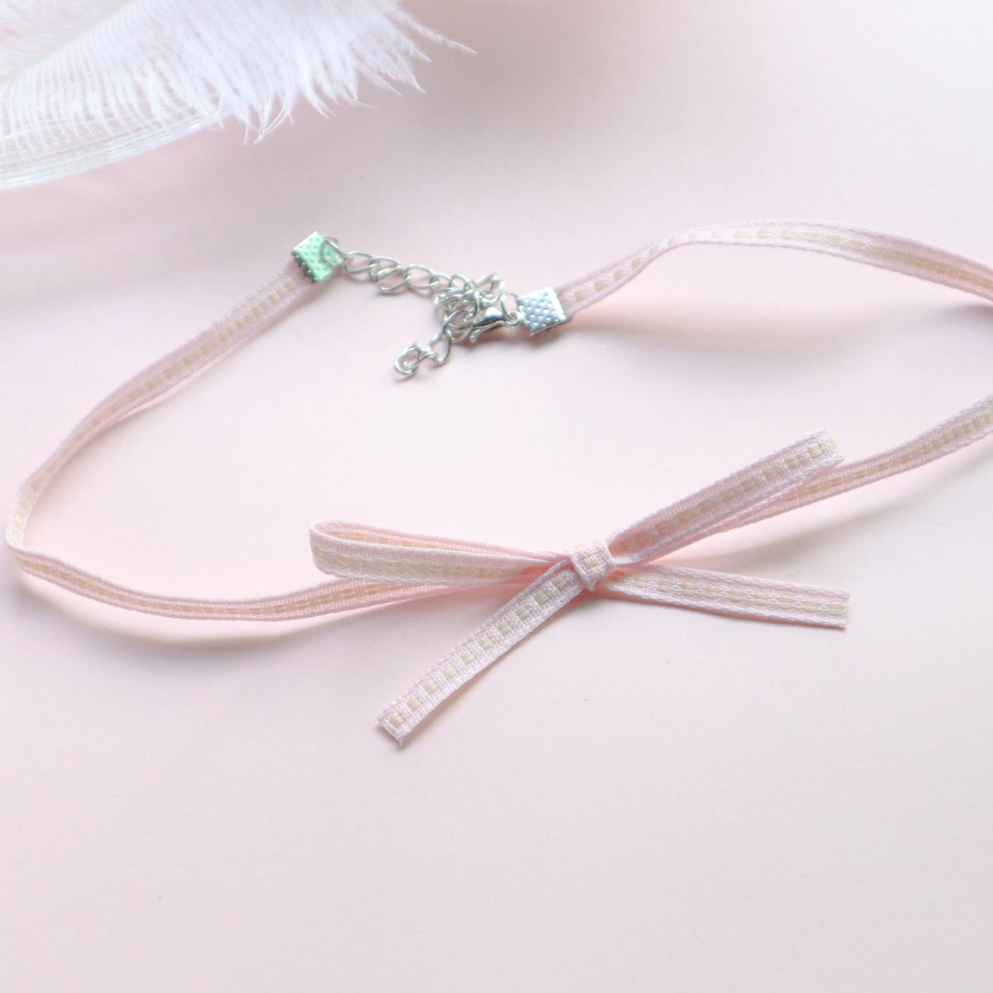 Sexy Collar Color Lace Ribbon Short Necklaces