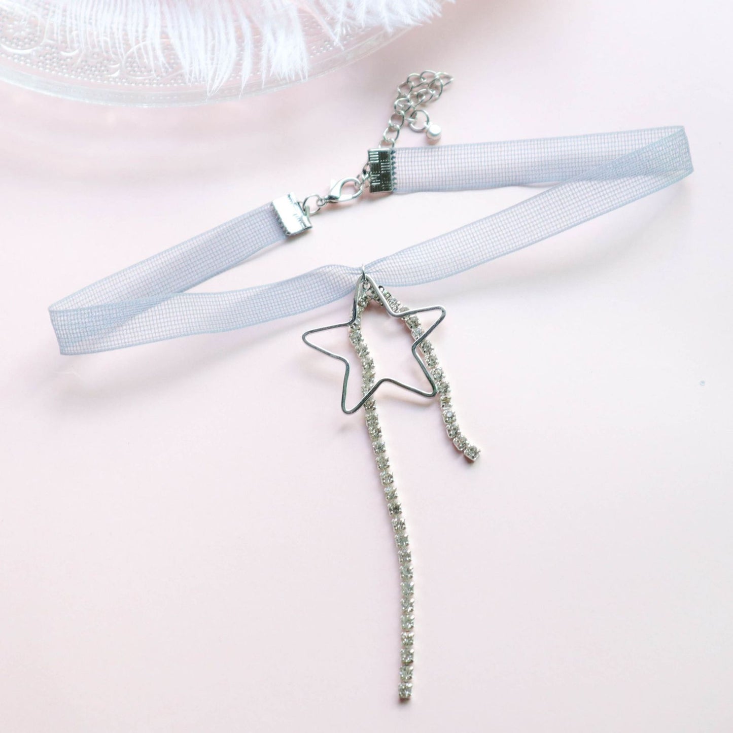 Sexy Collar Color Lace Ribbon Short Necklaces