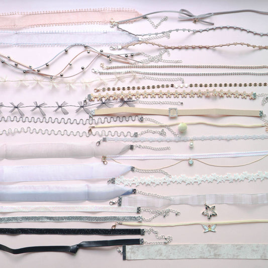 Sexy Collar Color Lace Ribbon Short Necklaces