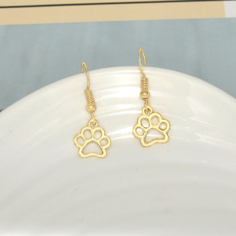 Dog Printed Empty Peach Heart With Paw Type Stud Earrings