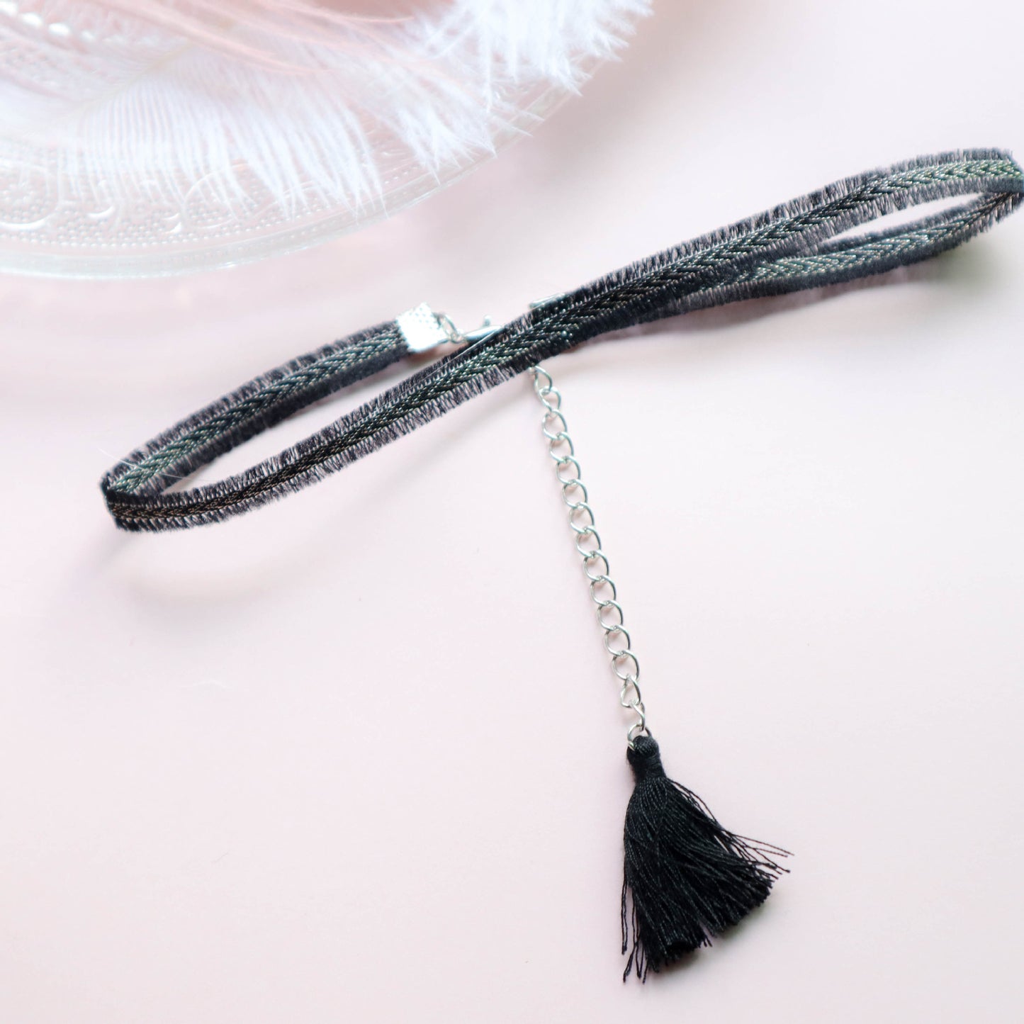 Sexy Collar Color Lace Ribbon Short Necklaces