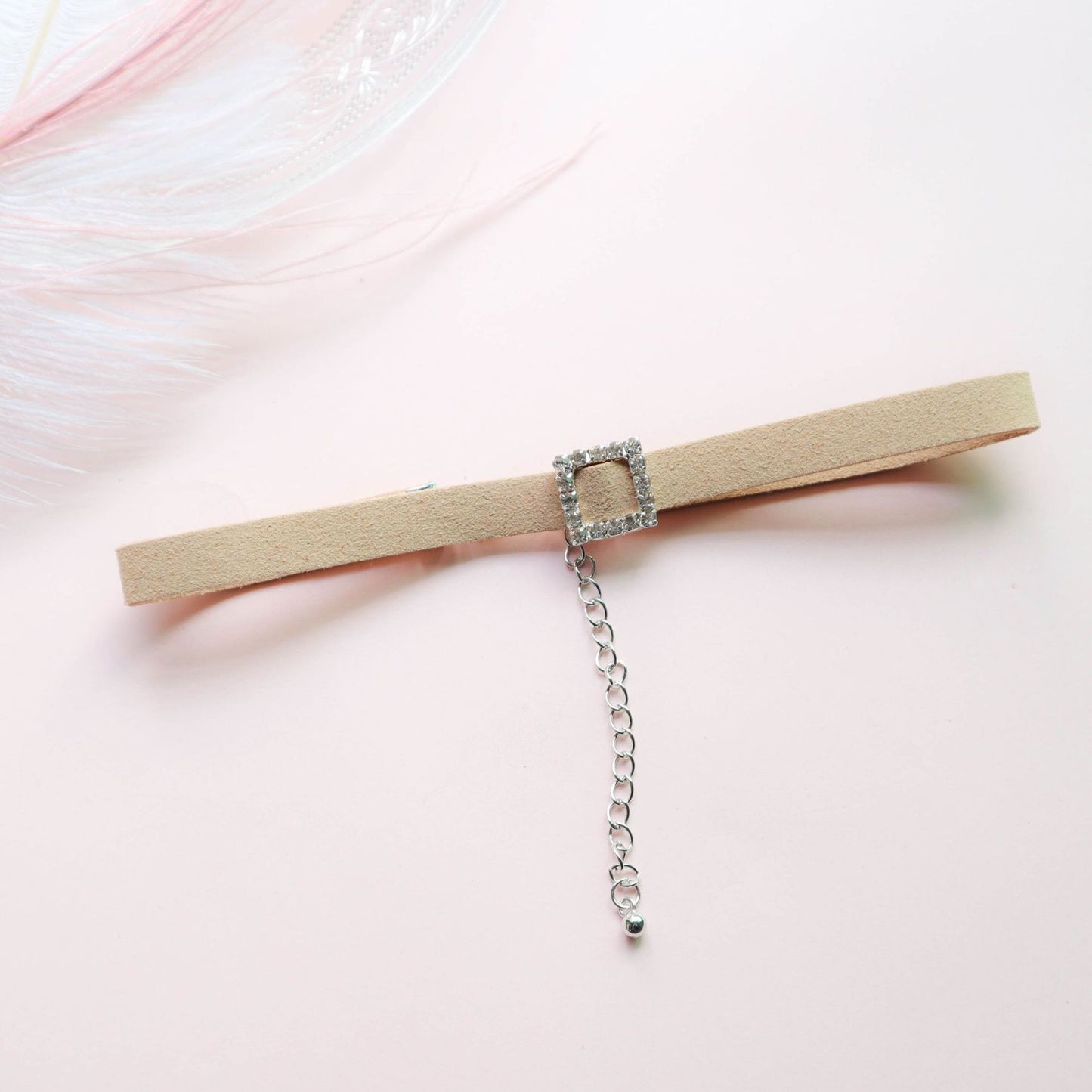 Sexy Collar Color Lace Ribbon Short Necklaces