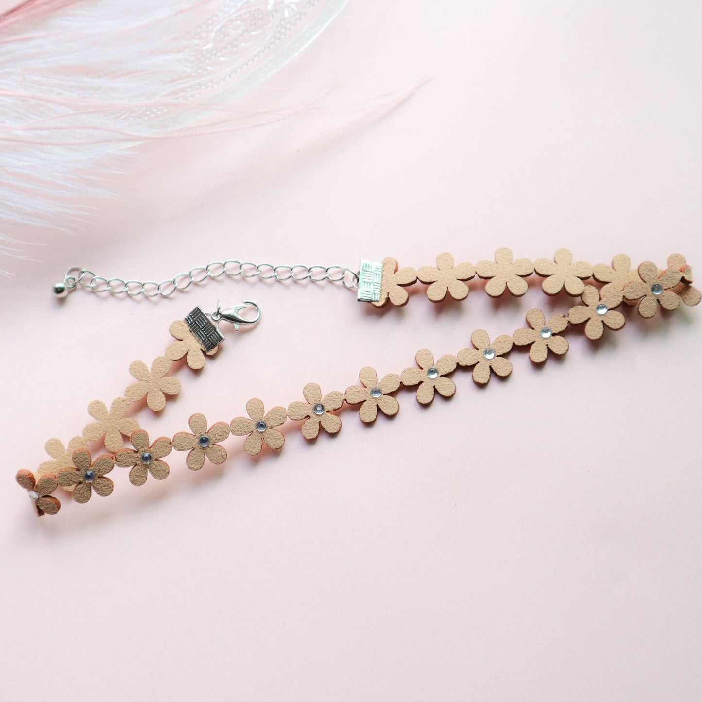 Sexy Collar Color Lace Ribbon Short Necklaces