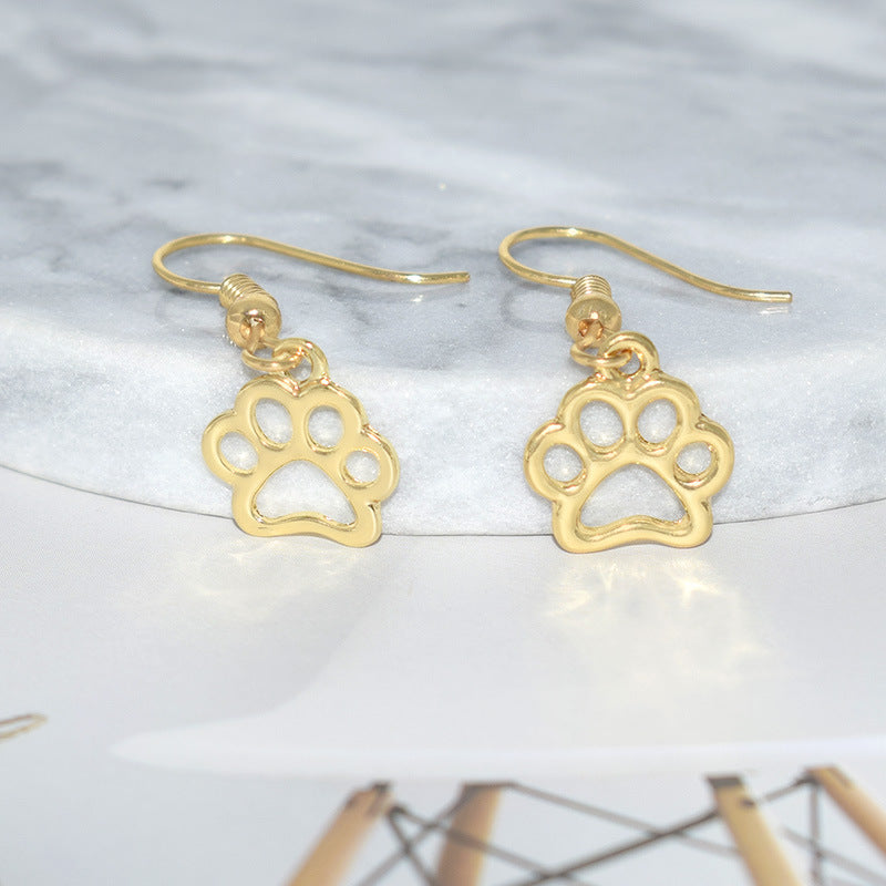 Dog Printed Empty Peach Heart With Paw Type Stud Earrings