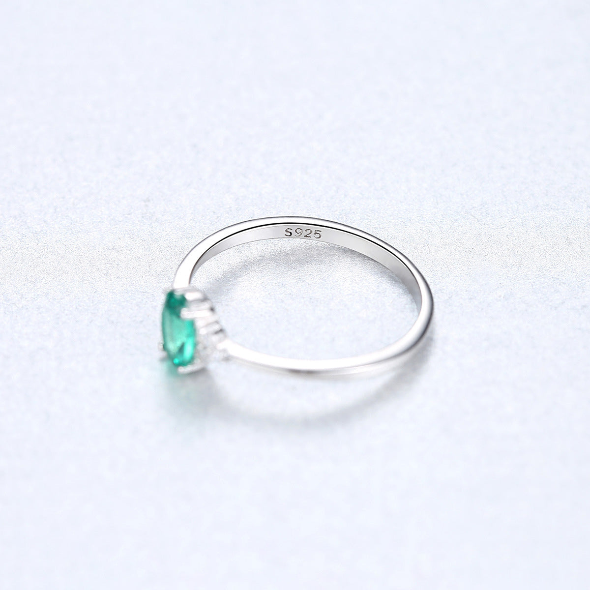 Women's Sterling Sier Simple Fashion Colored Gems Rings