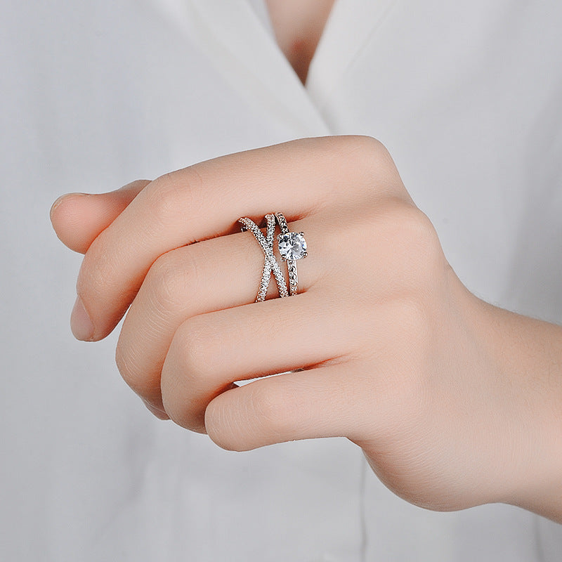 Super Flash Eight Hearts Arrows Zircon With Diamond Winding Ring