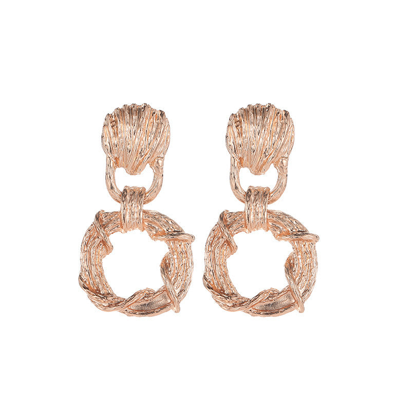 Women's Fashion Twist Frosted Geometric Trinkets Rings