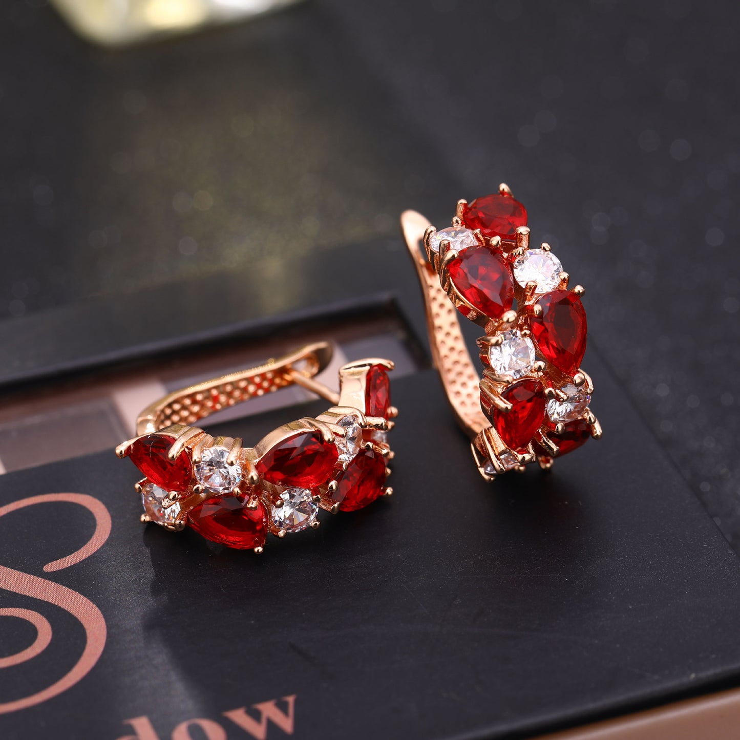 Mona Lisa Crystal Zircon Clip Fashionable Rings