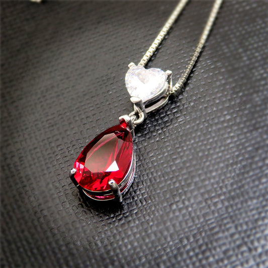 Women's Fashion Inlaid Stone Water Simple High-grade Pendants