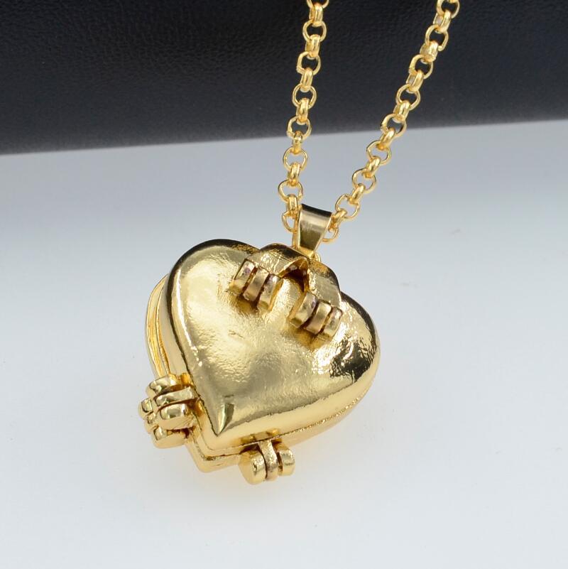 Beautiful Slouchy Casual Heart-shaped Box Love Necklace