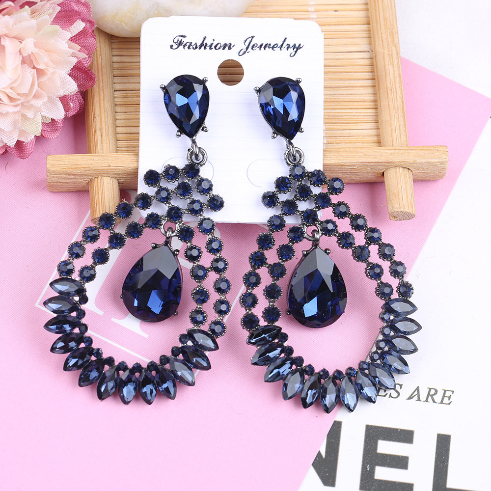 Women's Retro Vintage Hollow Crystal Rhinestone Eardrops Earrings