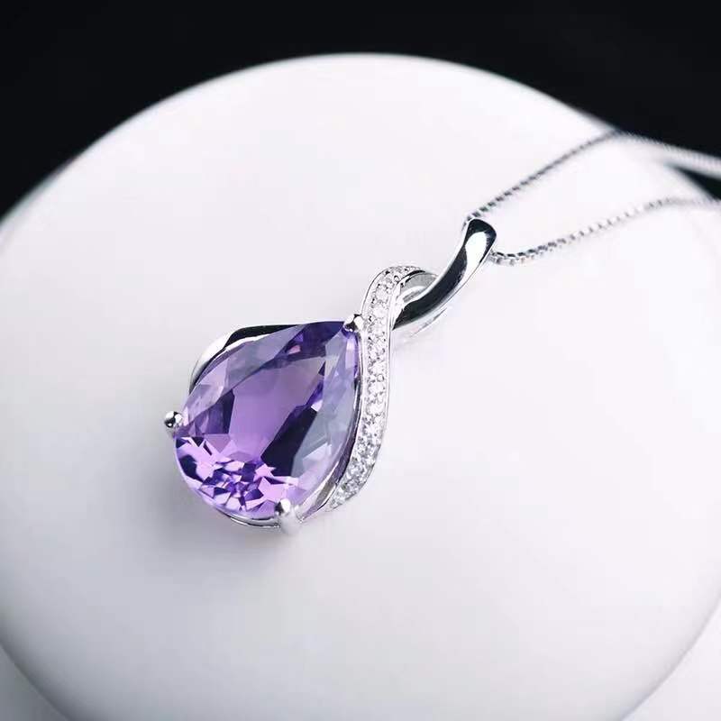 Women's Natural Topaz Clavicle Sterling Sier Ornament Valentine's Pendants