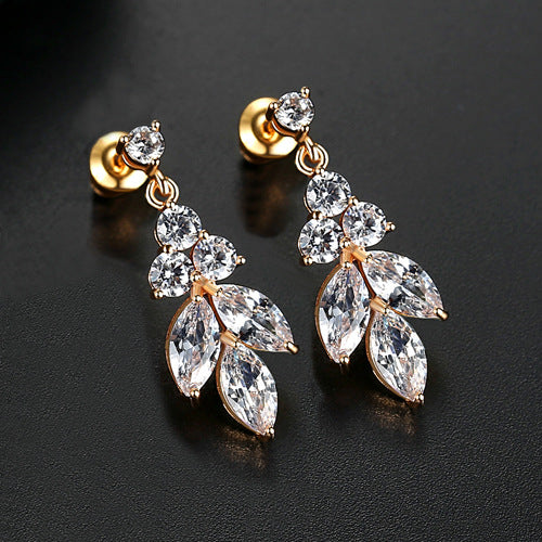 Fine Light Luxury Fresh Temperament Fashion Earrings