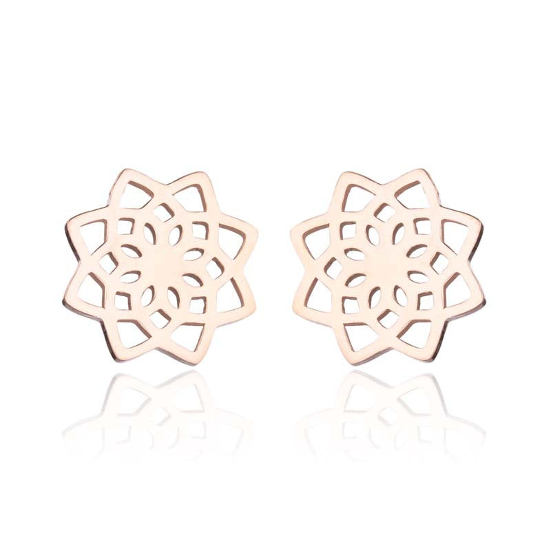 Fashion Small Fresh Flower Niche Hollow Earrings