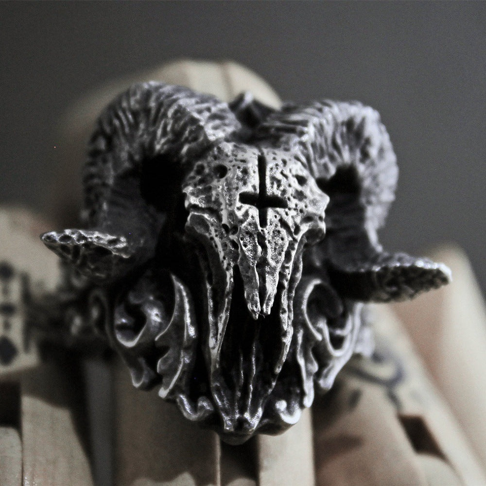 Men's Domineering Personalized Goat Fashion Fashionmonger Ring