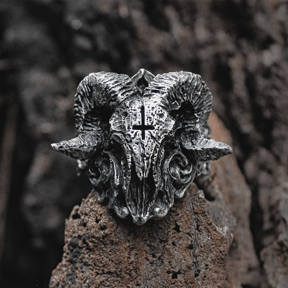 Men's Domineering Personalized Goat Fashion Fashionmonger Ring