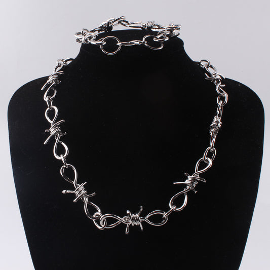 Women's Style Metal Thorns Punk Hip Hop Trendy Cool Clavicle Necklaces