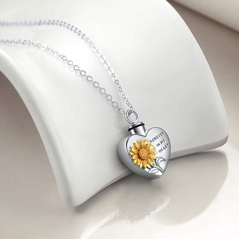 Fashion Personality Creative Peach Heart Sunflower Cinerary Necklace