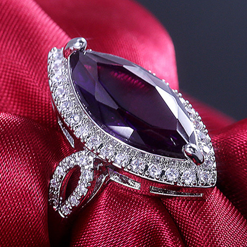 Horse Eye Zircon Popular Female Engagement Rings