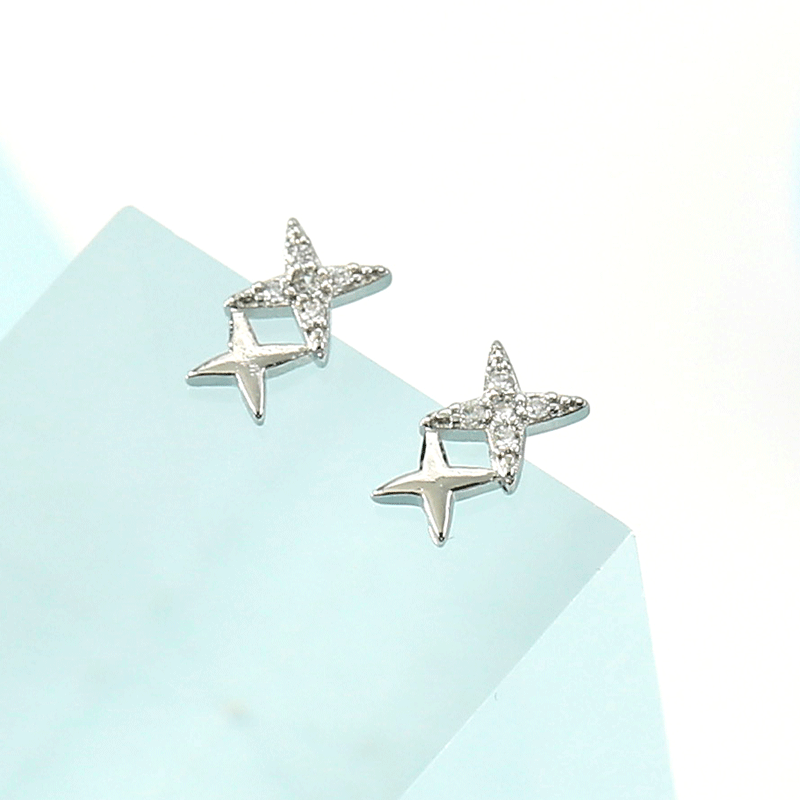 Women's Korean Small Star Fresh Sweet Meteor Stud Earrings