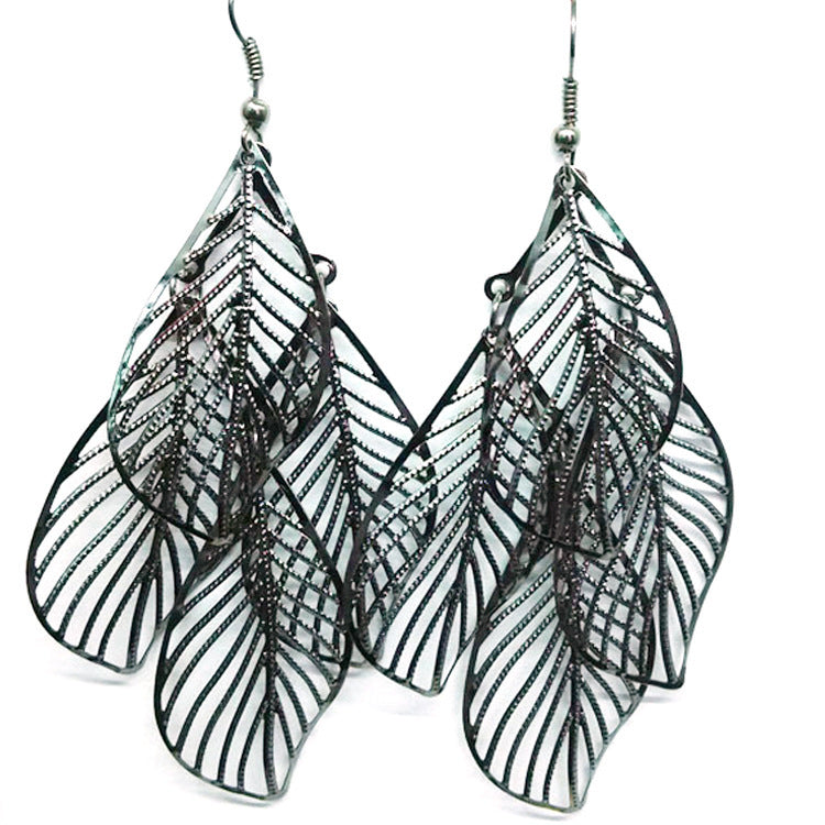 Women's Ethnic Style Retro Simple Hollow Leaf-shaped Long Earrings