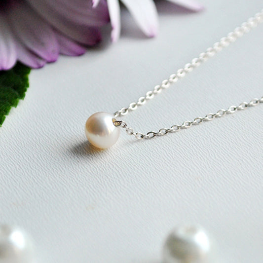 Women's Baroque Pearl Simple Stainless Steel Clavicle Necklaces