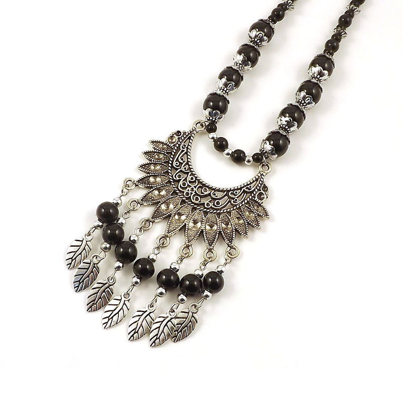 Retro Ethnic Style Crescent Leaf Tassel Forehead Exotic Necklace
