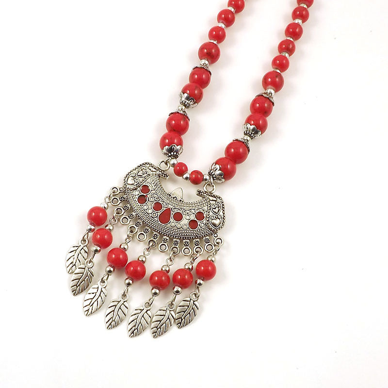 Retro Ethnic Style Crescent Leaf Tassel Forehead Exotic Necklace