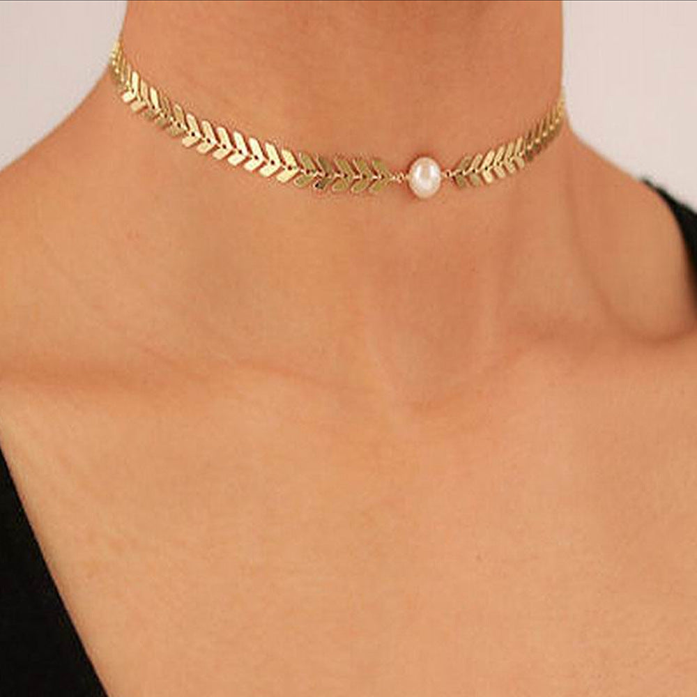 Personality Simple Trendy Fishbone Pearl Clavicle Pendants
