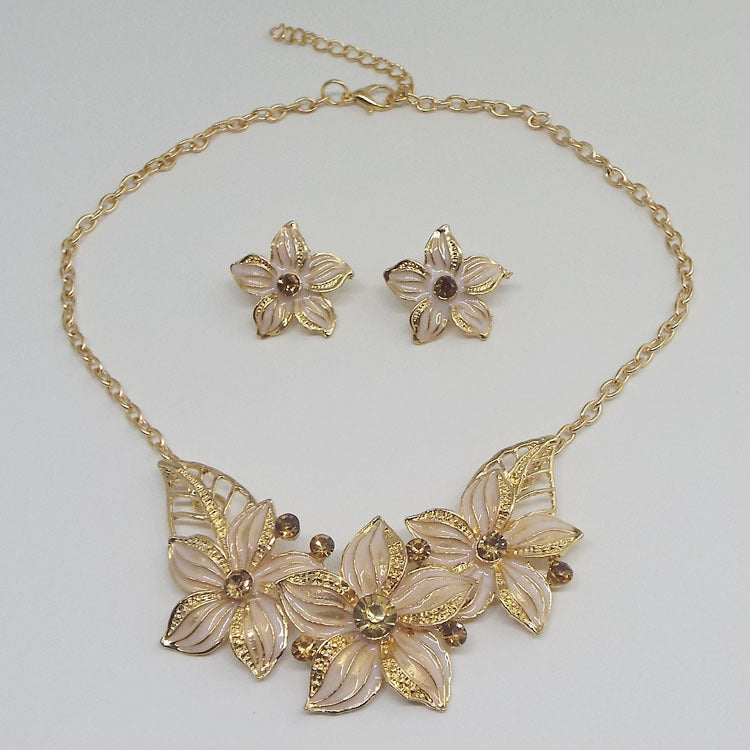Exaggerated Versatile Fashion Flower Drop Oil Necklace