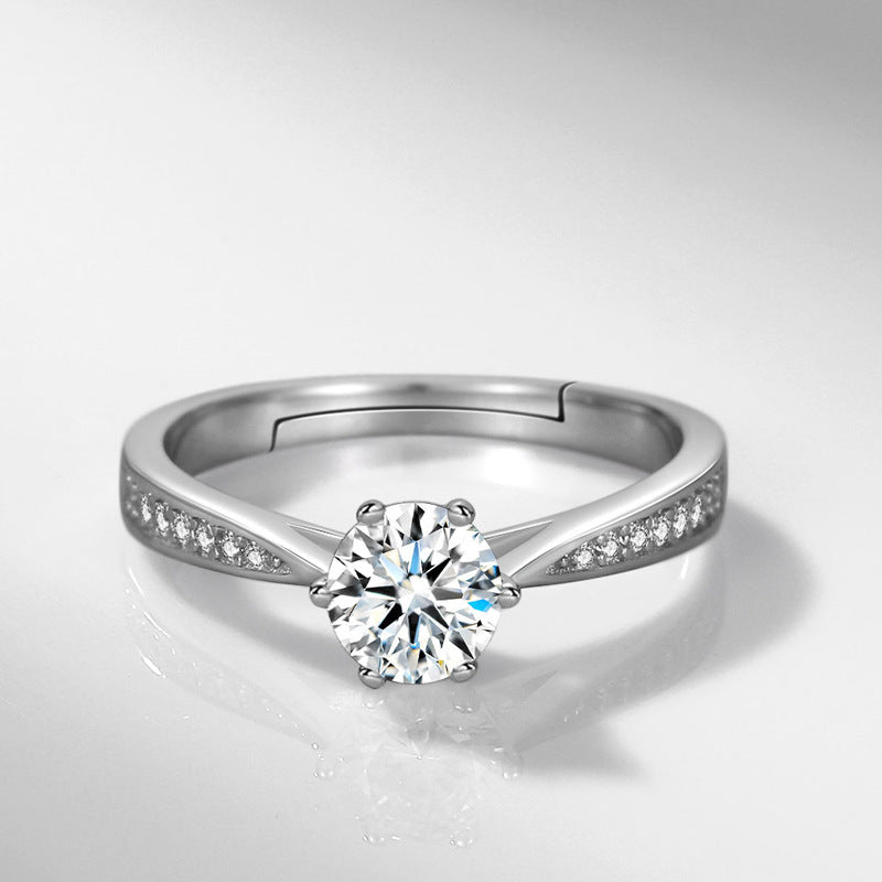 White Copper Karat Live Mouth Imitation Diamond Moissanite Fire Color Ring